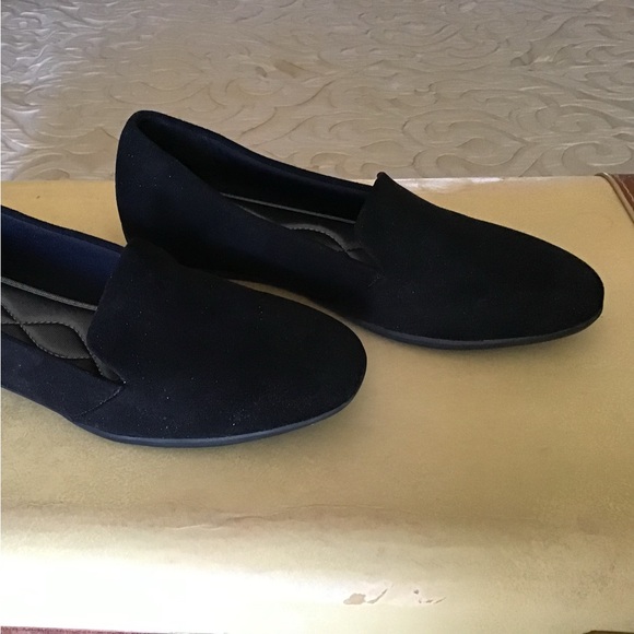 baretraps memory foam flats